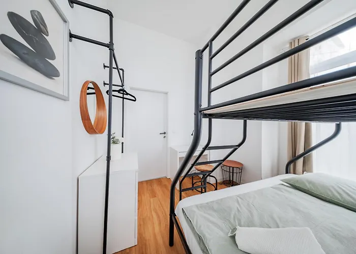The Fifteen - Boutique Vienna